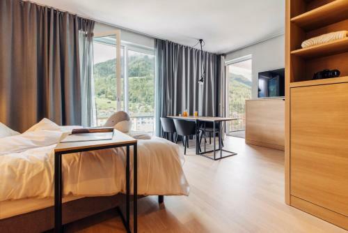 Harry's Home Hotel & Apartments