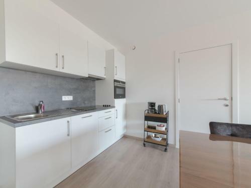 Apartment Railway To The Beach