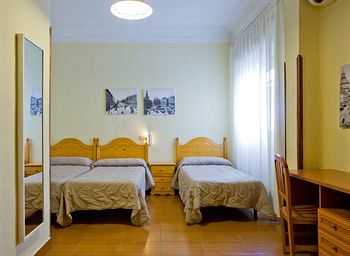 Hostal America