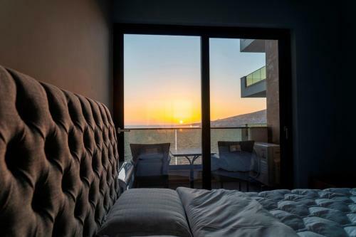 Golden Beach Residence - Deluxe Apartment