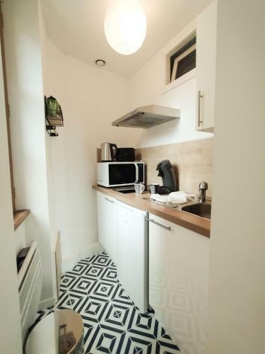 Apartamento L'archev�ch�, � 30m De La Cath�drale, Cosy, 2p