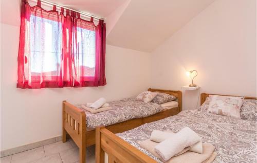 Beautiful Apartment In Banjevci With 3 Bedrooms