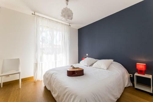 Villa Eagle Keyweek 4 Bedrooms Villa With Terrace