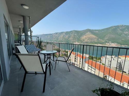 Stunning Kotor Bay 3 Bdr Apartment