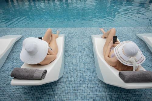 Bed & Breakfast Aeonian Luxury Suites Asprovalta