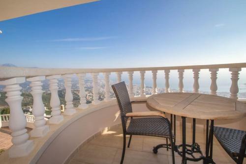 Villa With Fantastic Panoramic Views