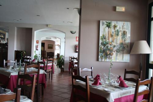 Hostal Tugasa Hotel Arco De La Villa