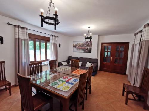 Casa Rural Ruiz Hernando