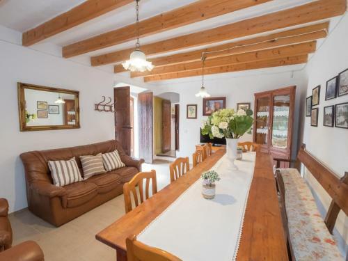 Holiday Home Can Tiona