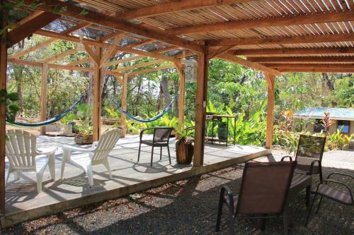 Jungle Lodge- Casa Caracoles-feeling Trees