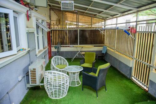 Apartamento 4 Bedroom Duplex-24hrs Electricity/wifi/security