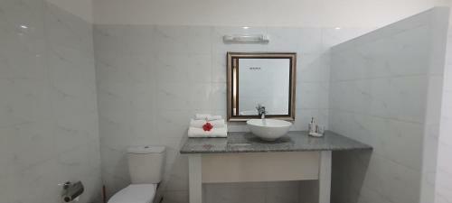 Le Chant De Merle Holiday Home