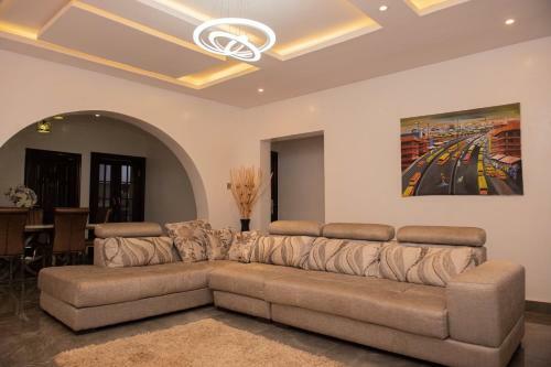 Apartamento Damlatob Place