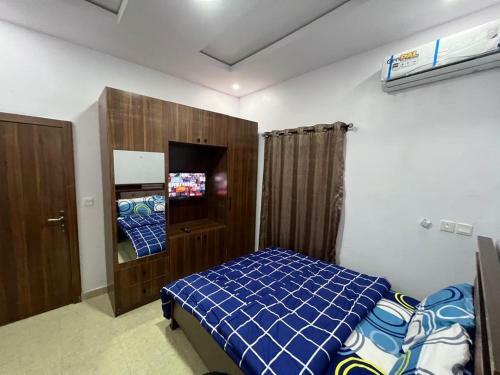 Apartamento Delightful 3-bedroom With Free Parking, Wifi Internal Name