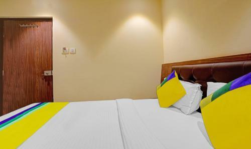 Hotel Treebo Trip Ahlan International