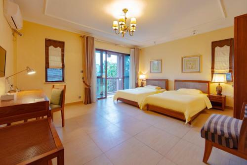 Locals Apartment Inn 26