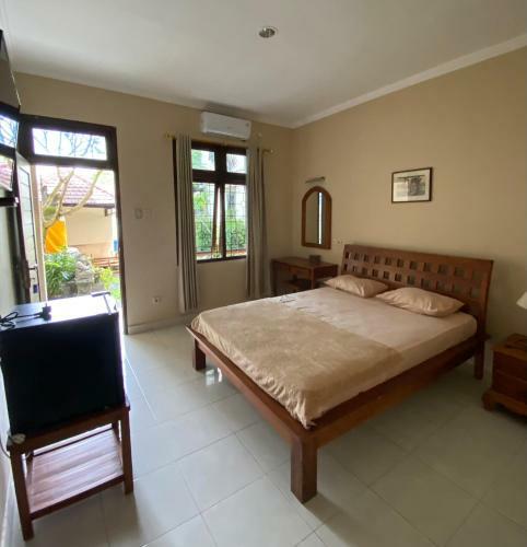 Hostal Neys Guest House