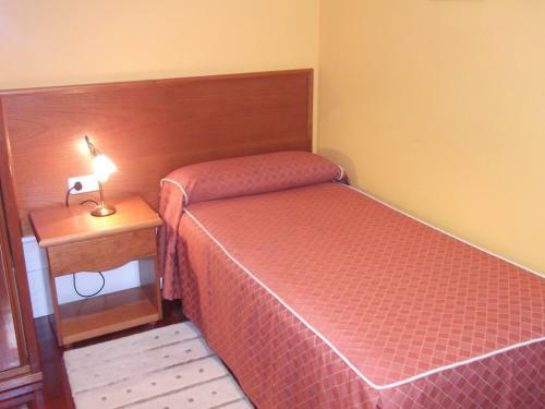 Hostal Val De Serantes