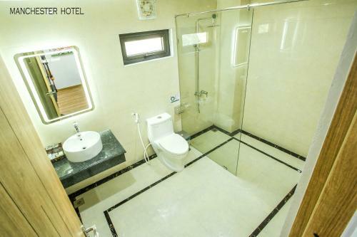 Manchester Hotel Ha Long