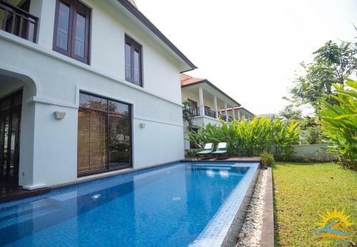 Furama 3-bedroom Pool Villa In Da Nang