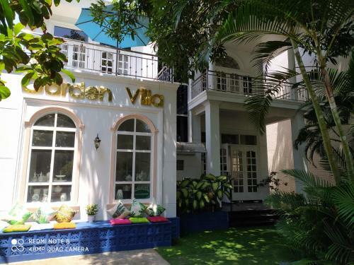 Garden Pool Villa