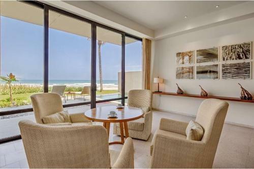 Hyatt Beachfront Villa Pool Best In Da Nang