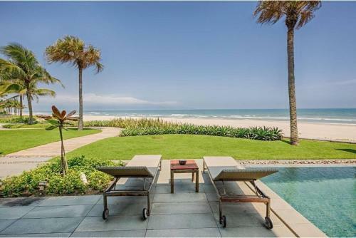 Hyatt Beachfront Villa Pool Best In Da Nang