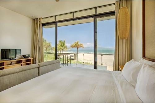 Hyatt Beachfront Villa Pool Best In Da Nang