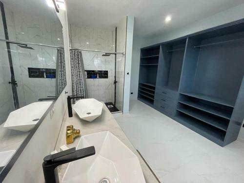 1-2-3 Villa/residencial
