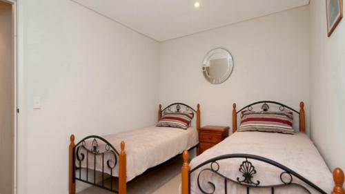Ocean Pearl - Ettalong Beach