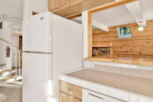 The Pyramid In Big Bear #2124 By Big Bear Vacations