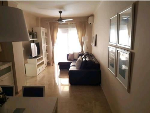 Bonito Apartamento De 2 Dormitorios En Almu�ecar