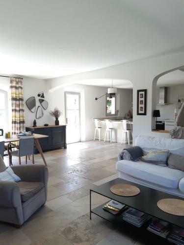 Maison Au Coeur D'un Village Class� Du Luberon