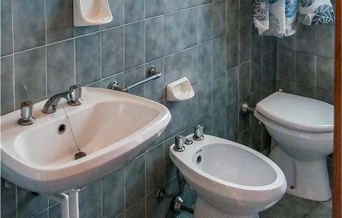 Awesome Apartment In Bibione With 2 Bedrooms
