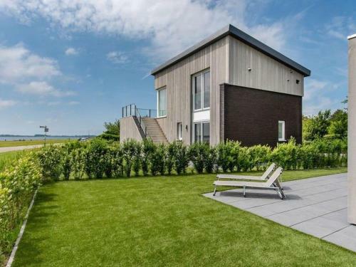 Attractive Holiday Home In Kamperland With Terrace