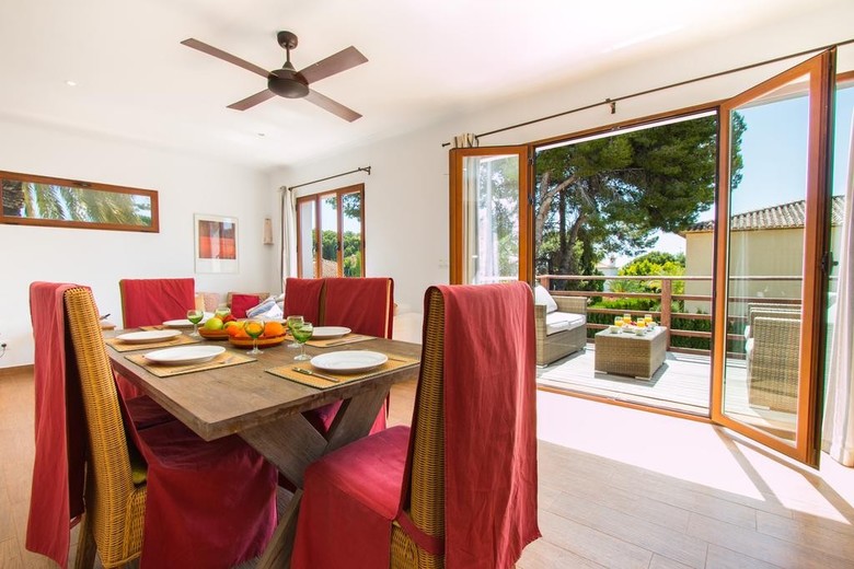 Holiday Villa Yel�r