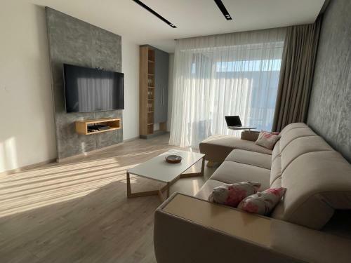 Greenbay Apartment With Free Parking