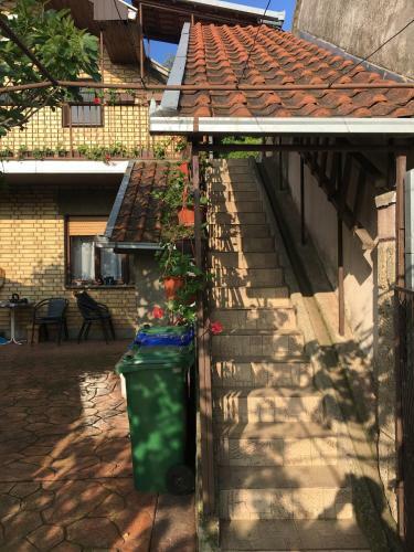 Apartman Flora