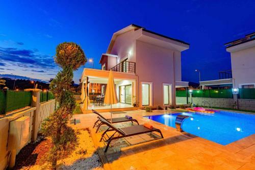 Exclusive Villa With Private Pool, Fethiye Villa 1005
