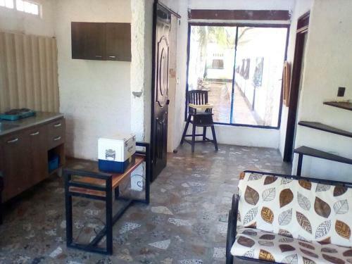 Agradable Caba�a Campestre Con Piscina