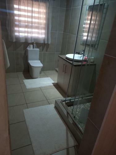 Bed & Breakfast Kgatholoha Guest House