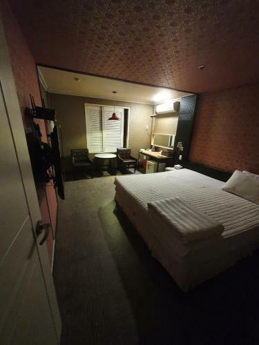Hotel ?? S Motel