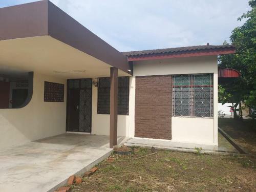 Villa Homestay With Serene Surrounding