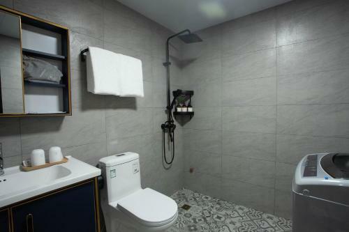 Locals Apartment Place 47