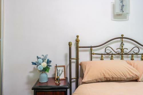 Locals Apartment Inn 22