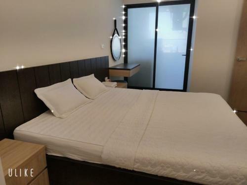 Apartamento Flc Sea Tower Quy Nh?n- C?n H? C?nh Bi?n