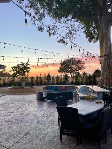 Staycation Secluded 3 Acre With Pool - Angel Ranch
