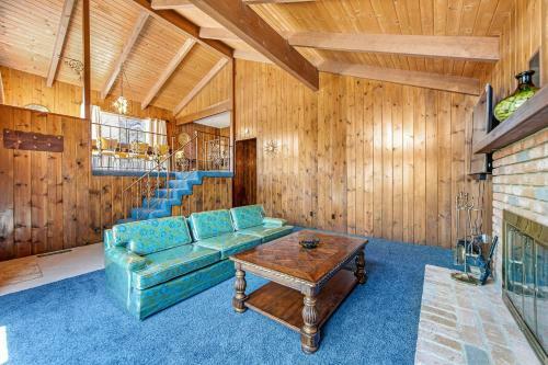 That '70s House - New Listing! Newly Renovated!