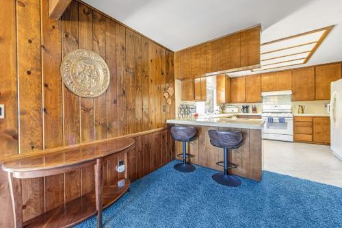 That '70s House - New Listing! Newly Renovated!
