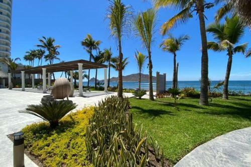 Apartamento Luxury Condo Beachfront Camino Al Mar Mazatlan